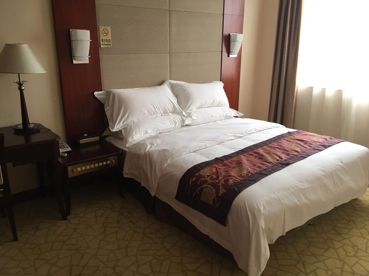 Beilingju Hotel Shenzhen Exterior photo